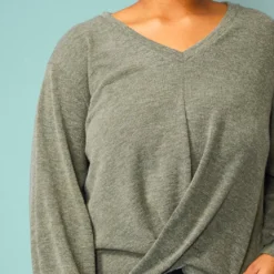 Pleione Plus Size Twist Hem V-Neck Sweater -Radiant Drape Sales 2005243 151 4