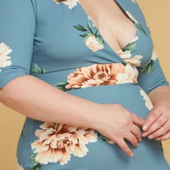 Asoph Plus Size Deep V-Neck Floral Bodycon Dress -Radiant Drape Sales 2005539 003 2