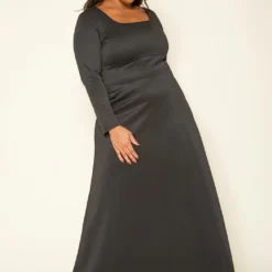 Plus Size Classic Square Neck Long Sleeve Maxi Dress