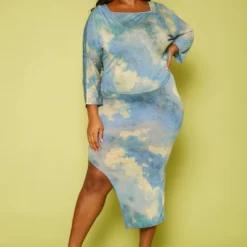 Plus Size Tie Dye Sweatshirt & Midi Dress Set