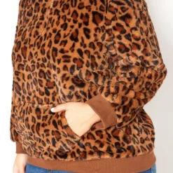 Asoph Plus Size Leopard Fleece Top -Radiant Drape Sales 2016387 361 4