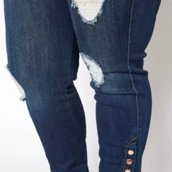 Vibrant Plus Size Button Detailed Denim Skinny Jean 9 Vibrant Plus Size Button Detailed Denim Skinny Jean -Radiant Drape Sales 2016798 939 4