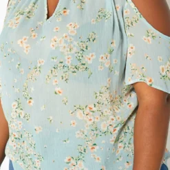 Asoph Plus Size Floral Print Cold Shoulder Top -Radiant Drape Sales 2017619 003 4