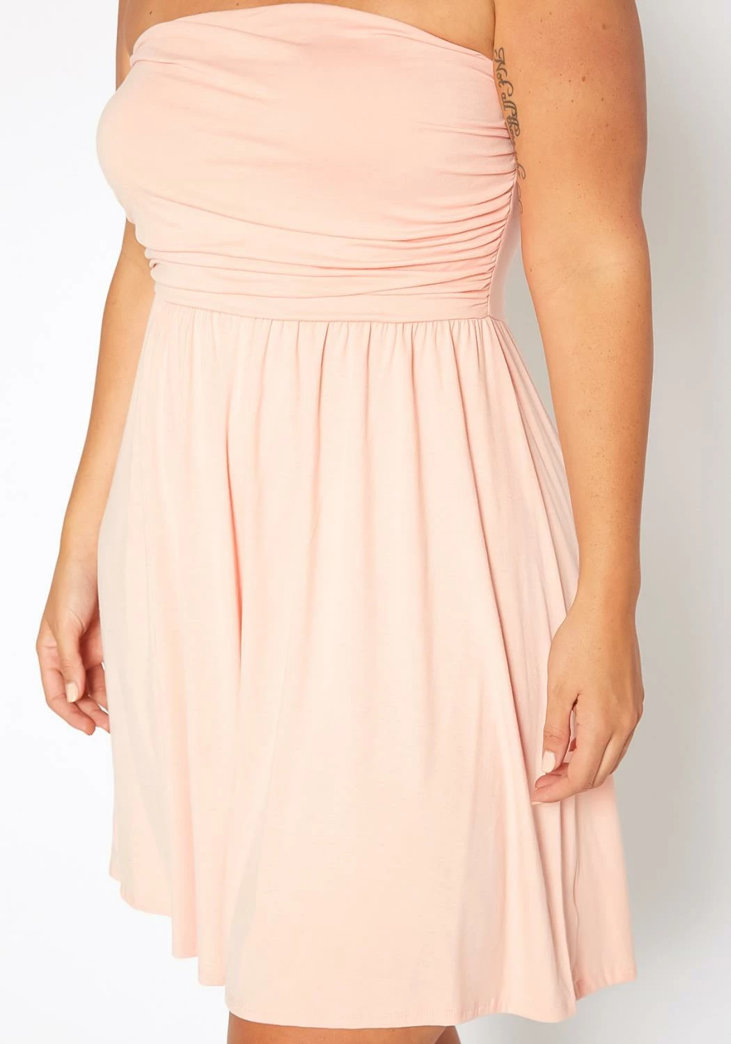 Asoph Plus Size Basic Tube Fit & Flare Mini Dress 5 Asoph Plus Size Basic Tube Fit & Flare Mini Dress - Image 5