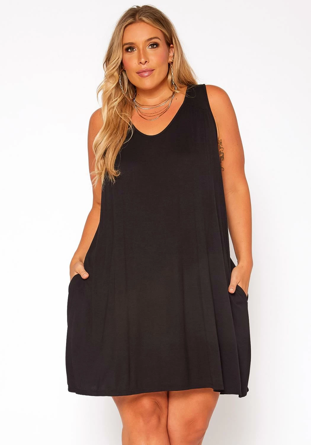 Asoph Plus Size Crochet Design Flare Mini Dress 2 Asoph Plus Size Crochet Design Flare Mini Dress - Image 2