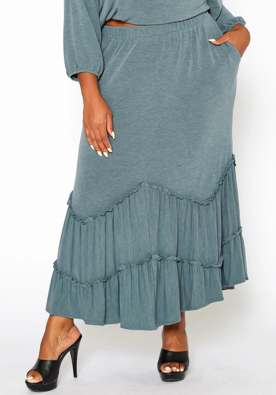 Asoph Plus Size Ruffle Trim Knit Maxi Skirt 2 Asoph Plus Size Ruffle Trim Knit Maxi Skirt - Image 2