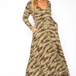 Asoph Plus Size Camo Print Fit & Flare Maxi Dress