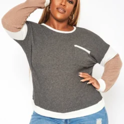 Plus Size Color Block Long Sleeve Shirt