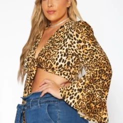 Plus Size Leopard Print Tie Front Crop Top -Radiant Drape Sales 2018872 106 2