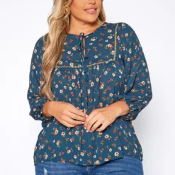 Plus Size Vintage Floral Print Blouse