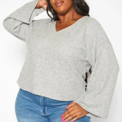 Plus Size Relaxed Fit V Neck Open Back Sweater
