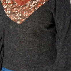 Plus Size Floral Print V Neck Long Sleeve Top -Radiant Drape Sales 2019283 108 4