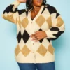 Plus Size Diamond Plaid Knit Cardigan