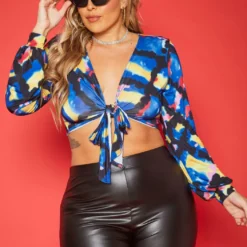 Plus Size Abstract Print Tie Front Crop Top