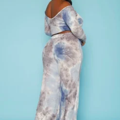 Plus Size Multi Print Crop Top & Flare Pants Set 8 Plus Size Multi Print Crop Top & Flare Pants Set -Radiant Drape Sales 2019616 007 2