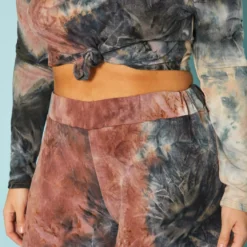 Plus Size Multi Print Crop Top & Flare Pants Set 9 Plus Size Multi Print Crop Top & Flare Pants Set -Radiant Drape Sales 2019616 969 4