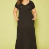 Plus Size Short Sleeve Flare Maxi Dress