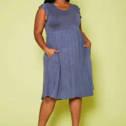 Plus Size Ruffle Sleeve Flare Mini Dress