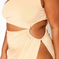 Plus Size High Slit Hem Maxi Dress 9 Plus Size High Slit Hem Maxi Dress -Radiant Drape Sales 2020133 001 4