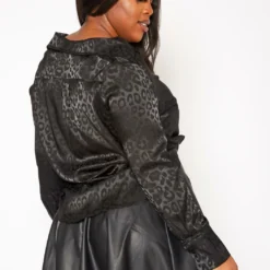 Plus Size Leopard Print Bralette & Slip Robe Set 9 Plus Size Leopard Print Bralette & Slip Robe Set -Radiant Drape Sales 2020146 001 4