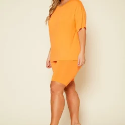 Plus Size T-Shirt & Biker Shorts Set 8 Plus Size T-Shirt & Biker Shorts Set -Radiant Drape Sales 2020375 002 3