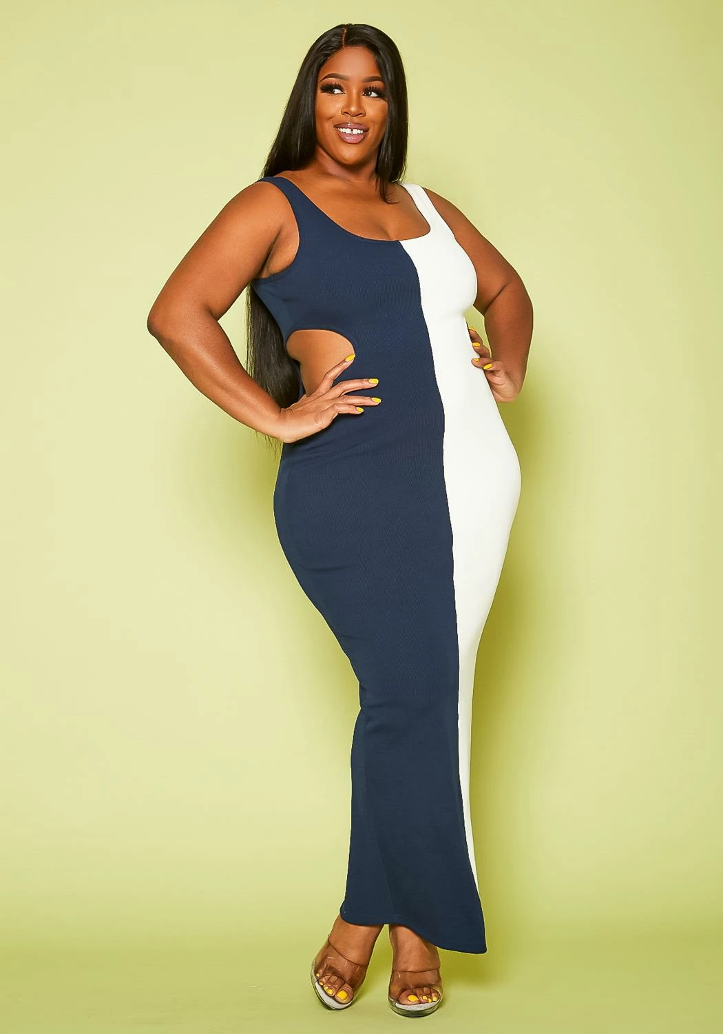 Plus Size Ribbed Two-Tone Color Cut Out Maxi Dress 3 Plus Size Ribbed Two-Tone Color Cut Out Maxi Dress - Image 3