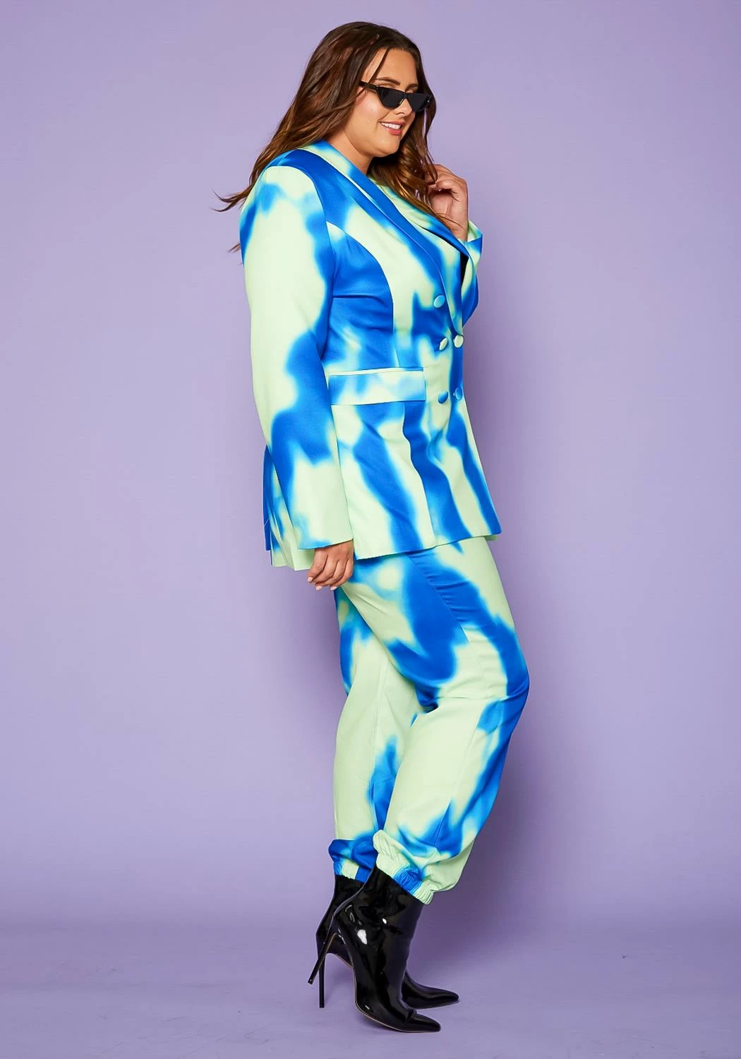 Plus Size Tie Dye Blazer & Pants Set 4 Plus Size Tie Dye Blazer & Pants Set - Image 4