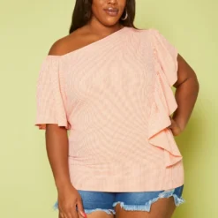 Plus Size Plaid Asymmetric Top