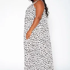 Plus Size Dotted Print Maxi Flare Dress -Radiant Drape Sales 2020517 001 3