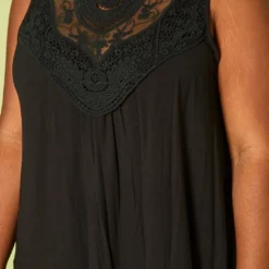 Plus Size Lace Hem Flare Top -Radiant Drape Sales 2020695 001 4