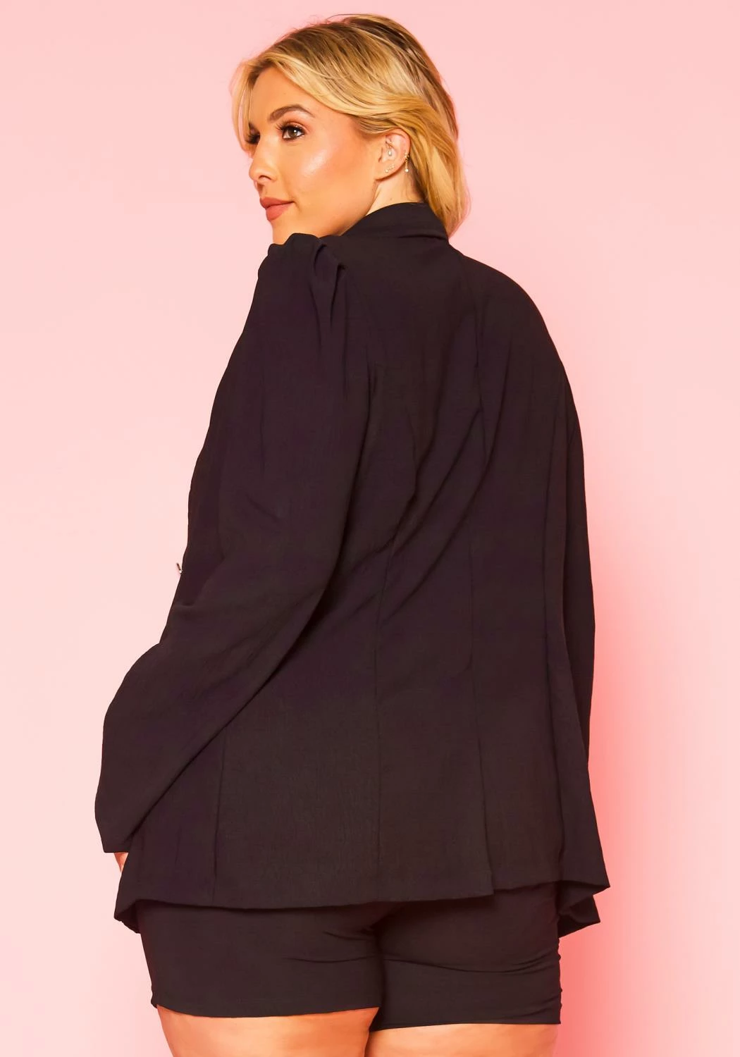 Plus Size Notch Collar Blazer & Shorts Set 5 Plus Size Notch Collar Blazer & Shorts Set - Image 5