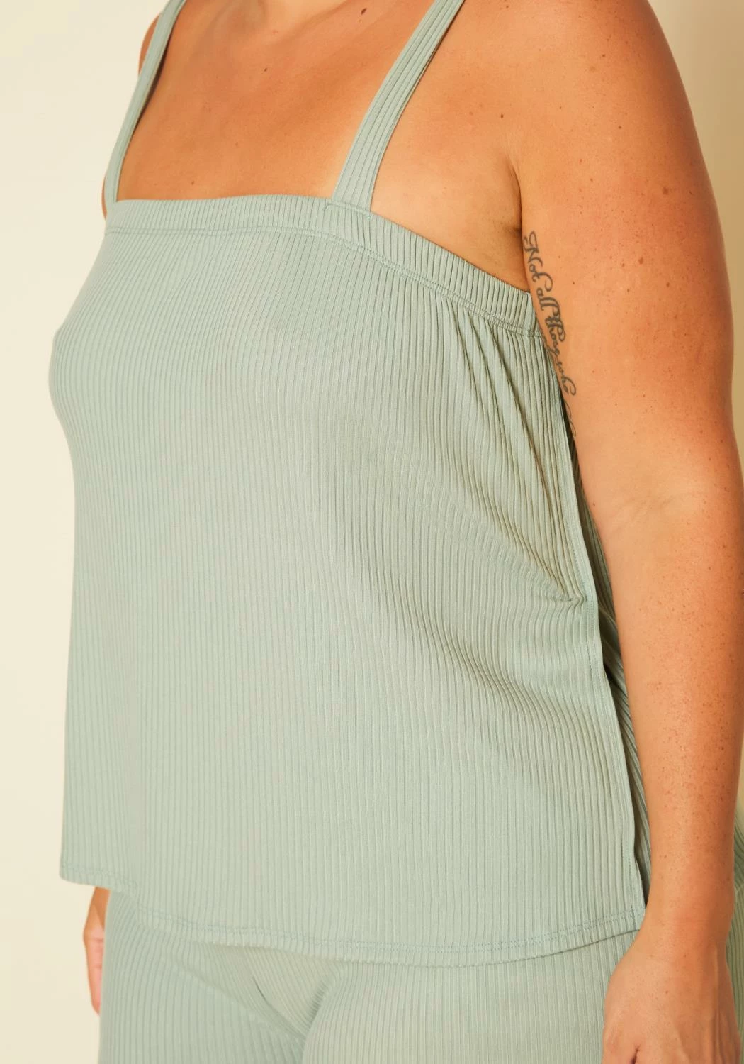 Plus Size Ribbed Tank Top & Wide Leg Pants Set 5 Plus Size Ribbed Tank Top & Wide Leg Pants Set - Image 5