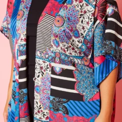 Plus Size Abstract Print Slit Kimono Cardigan 11 Plus Size Abstract Print Slit Kimono Cardigan -Radiant Drape Sales 2020768 001 6