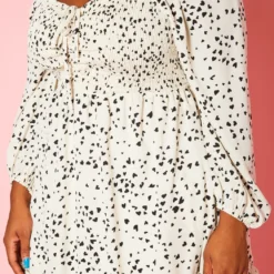 Plus Size Heart Print Flared Mini Dress 11 Plus Size Heart Print Flared Mini Dress -Radiant Drape Sales 2020825 001 6