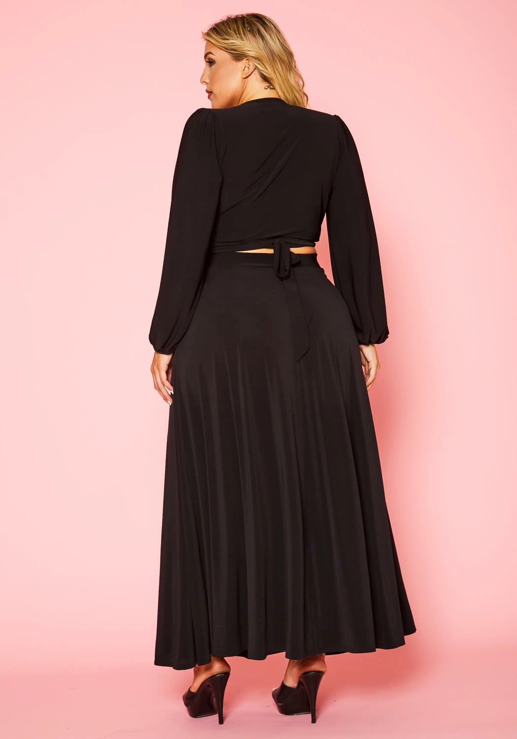 Plus Size Versatile Tie Up Crop Top & Maxi Skirt Set 5 Plus Size Versatile Tie Up Crop Top & Maxi Skirt Set - Image 5
