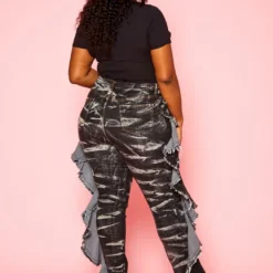 Plus Size Acid Washed Ruffle Hem Denim Jeans -Radiant Drape Sales 2021117 001 4