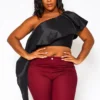 Plus Size Asymmetric Hem One Sleeve Crop Top