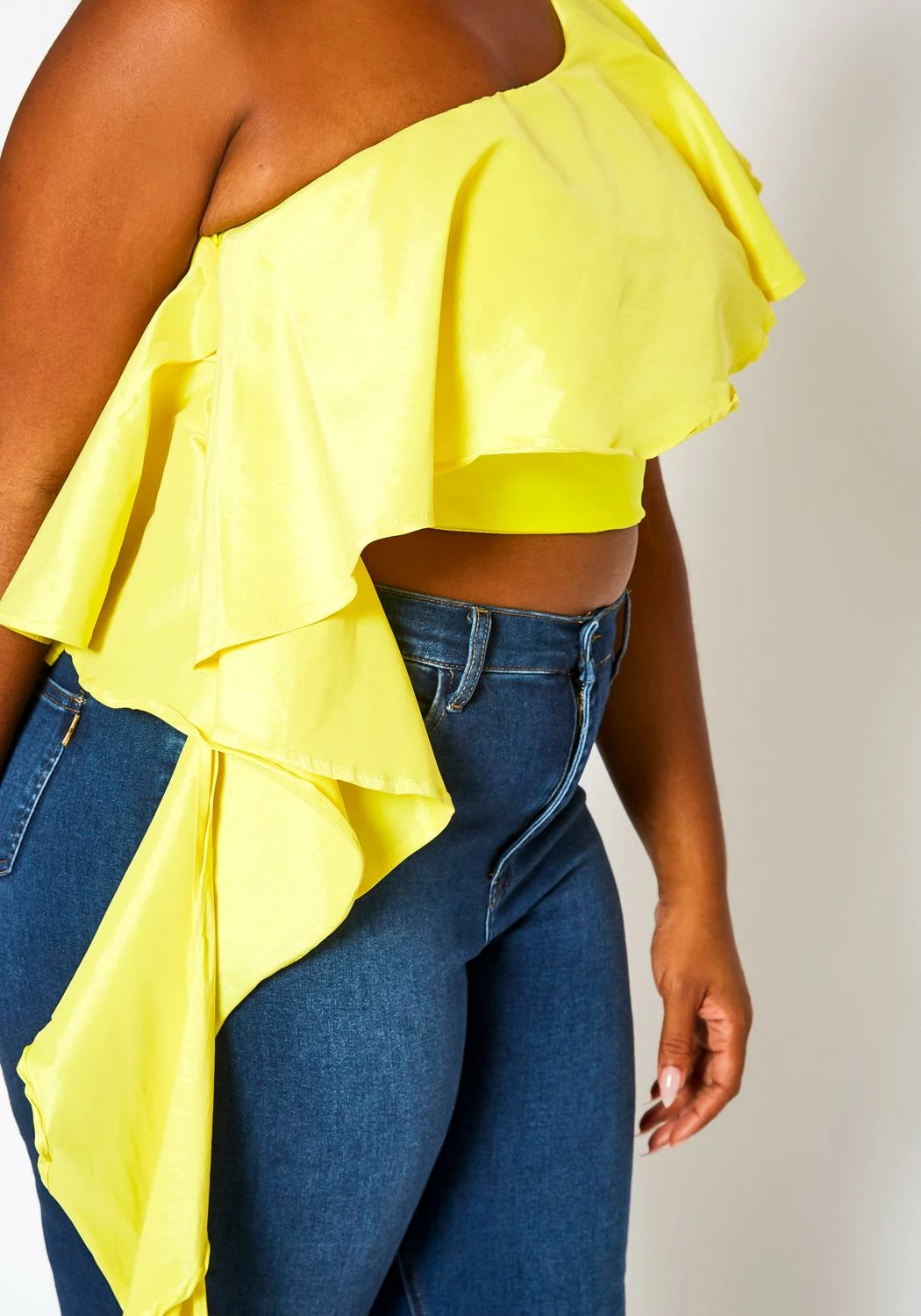 Plus Size Asymmetric Hem One Sleeve Crop Top 7 Plus Size Asymmetric Hem One Sleeve Crop Top - Image 7