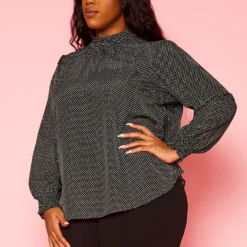 Plus Size Dainty Floral Print Blouse -Radiant Drape Sales 2021430 001 4