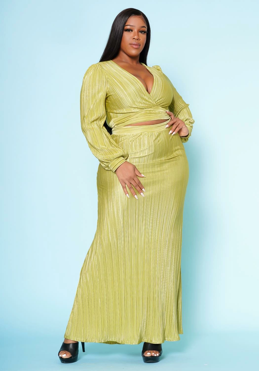 Plus Size Metallic Pleated Two Piece Set 3 Plus Size Metallic Pleated Two Piece Set - Image 3