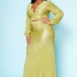 Plus Size Metallic Pleated Two Piece Set 9 Plus Size Metallic Pleated Two Piece Set -Radiant Drape Sales 2022510 001 3
