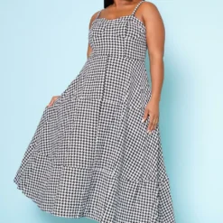 Plus Size Houndstooth Print Maxi Dress